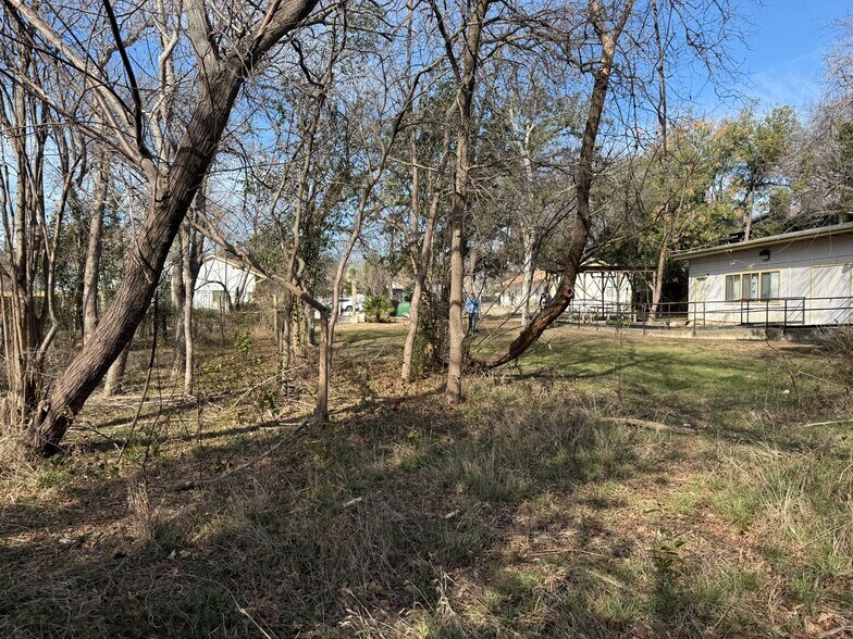 More Photos Of 4019 Menchaca Rd, Austin Multifamily For Sale