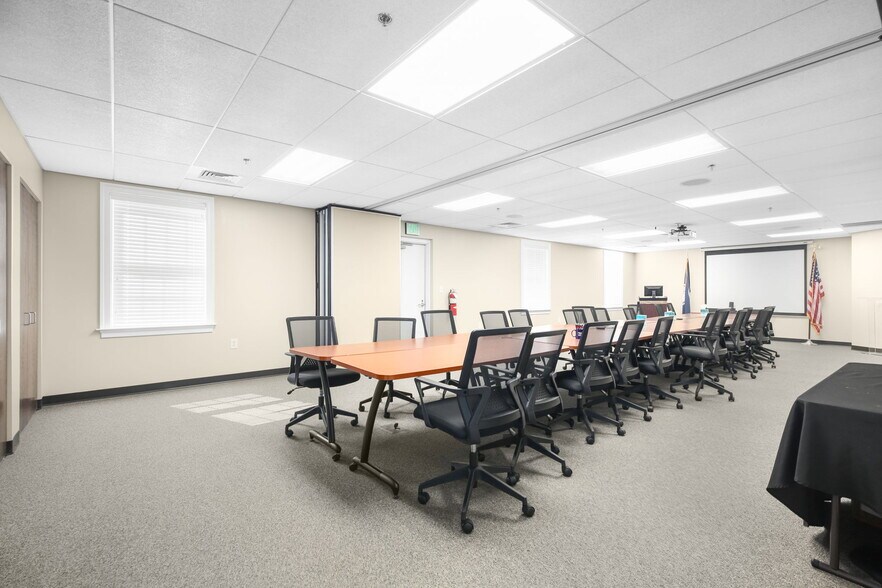 More Photos Of 3310 Shannon Park Dr, Fredericksburg Office For Sale