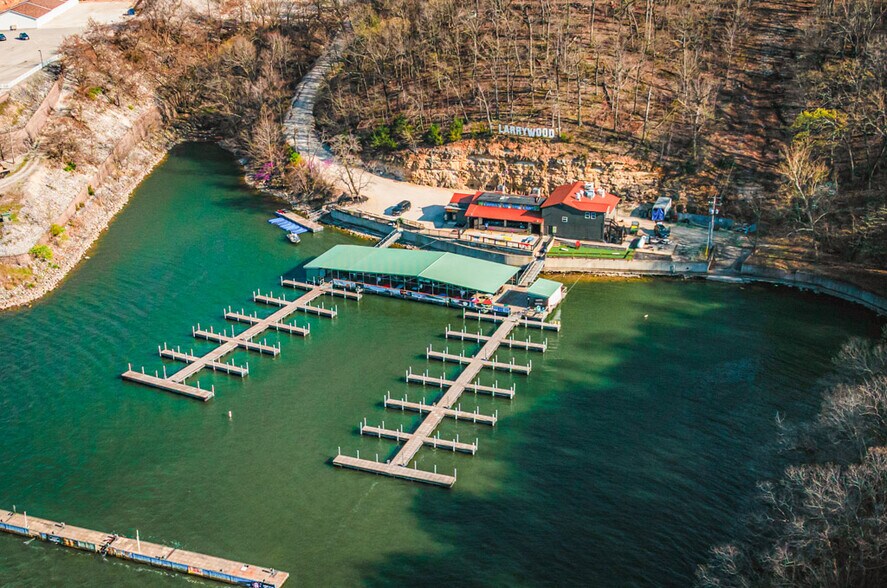 More Photos Of 364 Galley Rd, Camdenton Restaurant For Sale