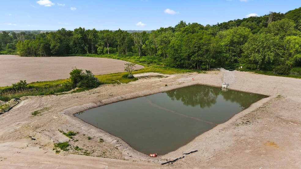 More Photos Of 5000 Warner Rd, Garfield Heights Land For Sale