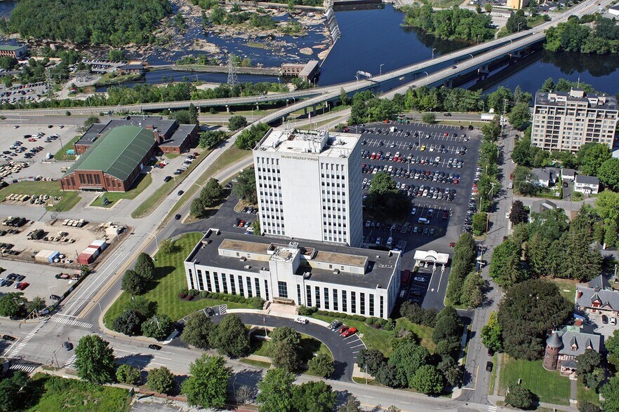 More Photos Of 1750 Elm St, Manchester Medical For Lease