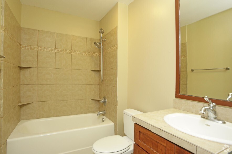 More Photos Of 625 Ryan St, Lake Charles Apartments For Sale