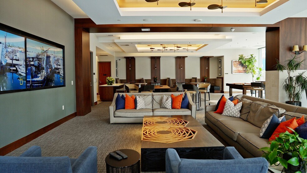 More Photos Of 1776 Curtis St, Denver Apartments For Lease