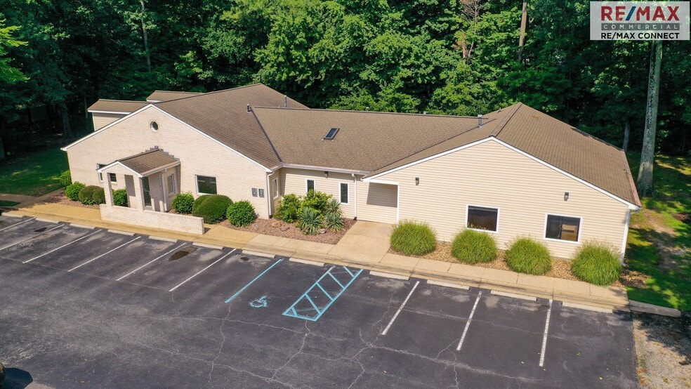 More Photos Of 3440 Hampton Hwy, Yorktown Office For Sale