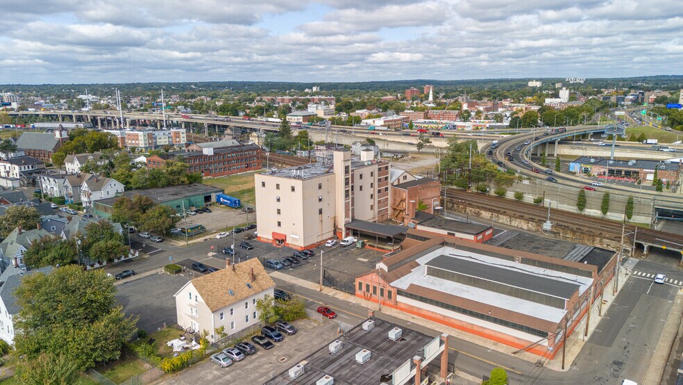 More Photos Of 275 Warren St, Bridgeport Warehouse For Sale