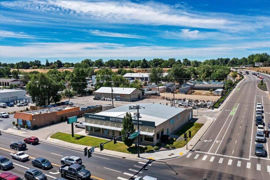 Primary Photo Of 4141 W Chinden Blvd, Garden City Freestanding For Lease