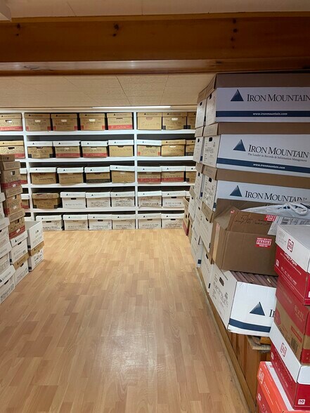 More Photos Of 969 Broad St, Bloomfield Office For Sale