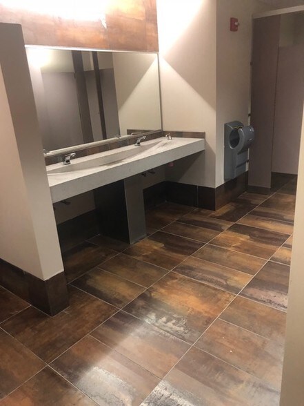 More Photos Of 311 North St, White Plains Medical For Lease