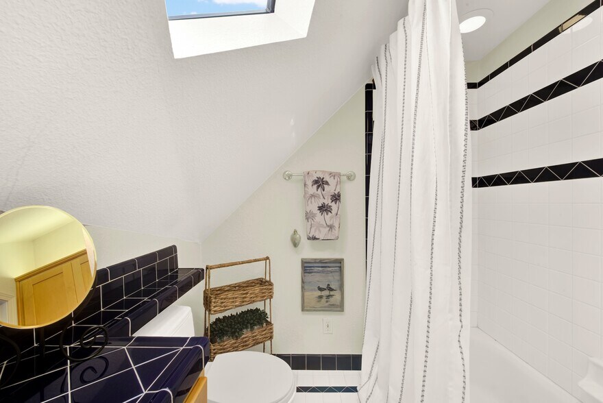 More Photos Of 8560 Holmes Ln, Winters Specialty For Sale