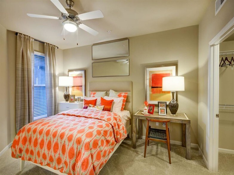 More Photos Of 9400 Corbin Ave, Northridge Apartments For Lease