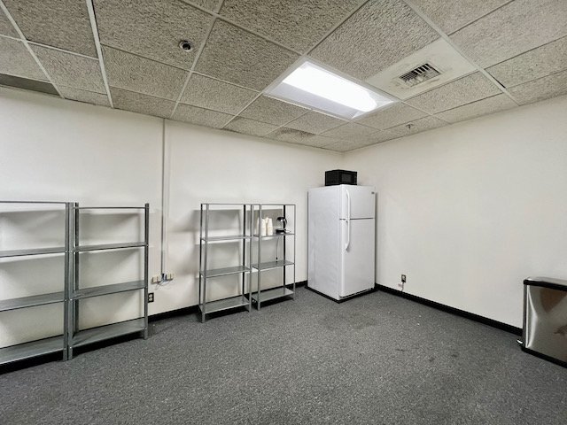 More Photos Of 7813-7815 Beverly Blvd, Los Angeles Office For Lease