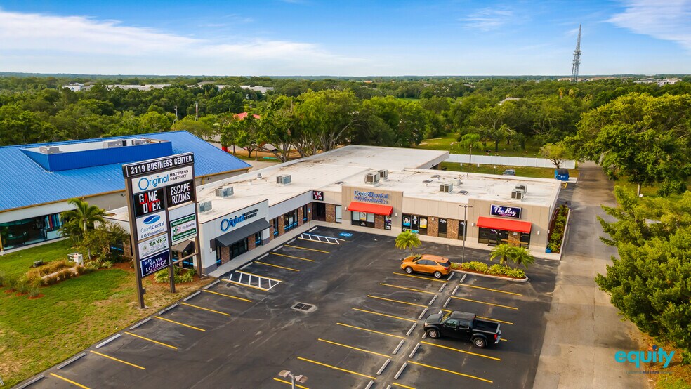 Primary Photo Of 2119 W Brandon Blvd, Brandon Storefront Retail Office For Lease