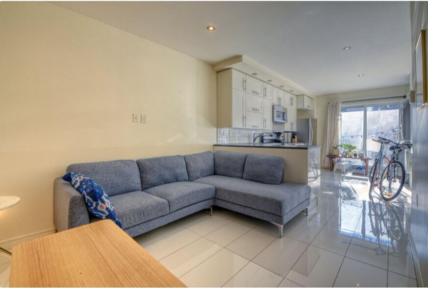 More Photos Of 2510-2518 Rue Sheppard, Montréal Apartments For Sale