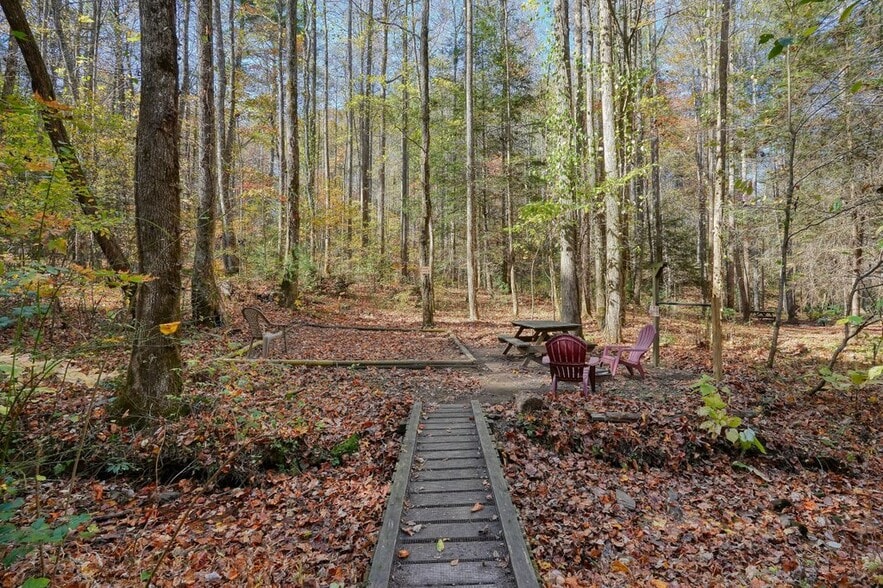 More Photos Of 400 Mulberry Gap Rd, Ellijay Hospitality For Sale