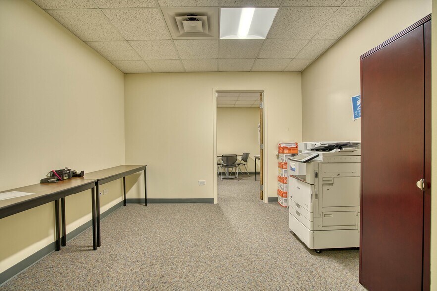More Photos Of 1110 Boston Ave, Longmont Research And Development For Sale