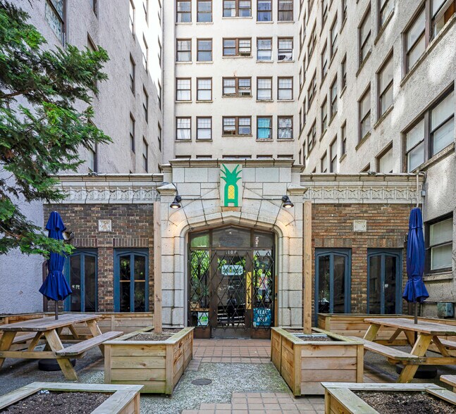 More Photos Of 1110 8th Ave, Seattle Apartments For Sale