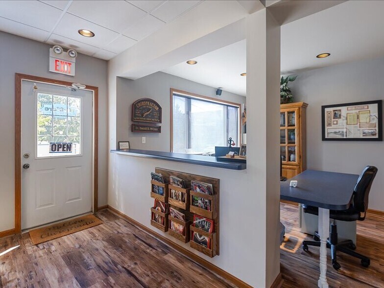 More Photos Of 111 Railroad Ave, Bartlett Office For Lease