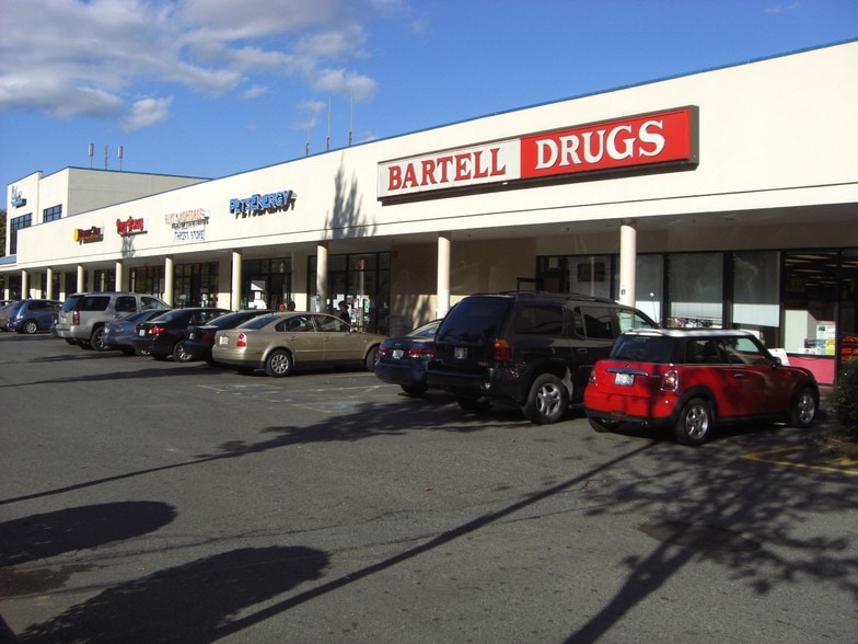 More Photos Of 14130 Juanita Dr NE, Bothell Unknown For Lease