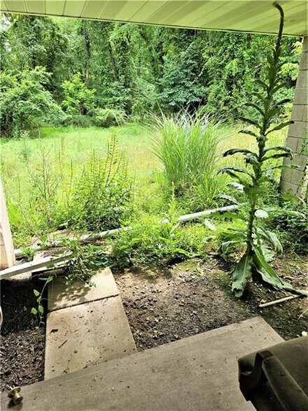 More Photos Of 6081 William Penn Hwy, Export Office For Sale