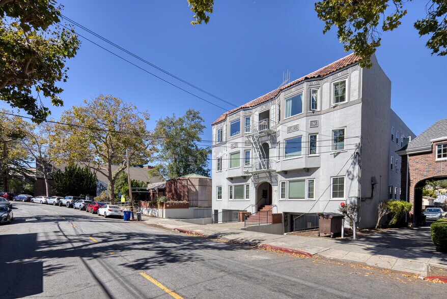 More Photos Of 2451 Le Conte Ave, Berkeley Apartments For Sale