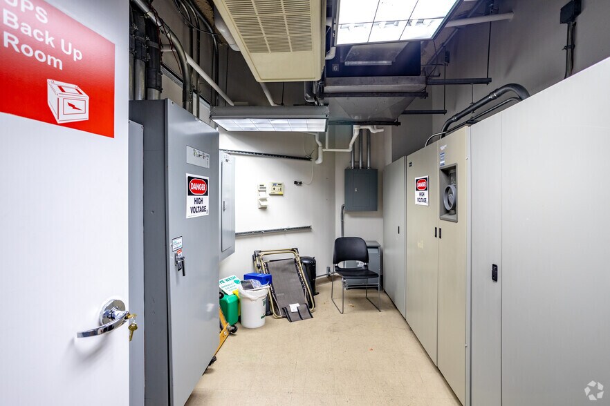 More Photos Of 1835 Market St, Philadelphia Office For Lease