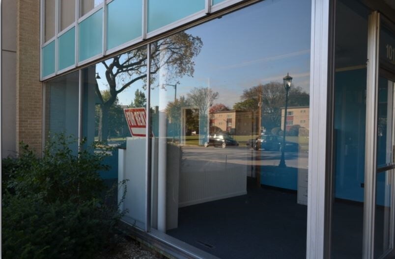 More Photos Of 2630 Flossmoor Rd, Flossmoor Office For Lease