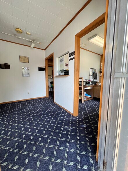 More Photos Of 10501 Station St, North Huntingdon Loft Creative Space For Sale