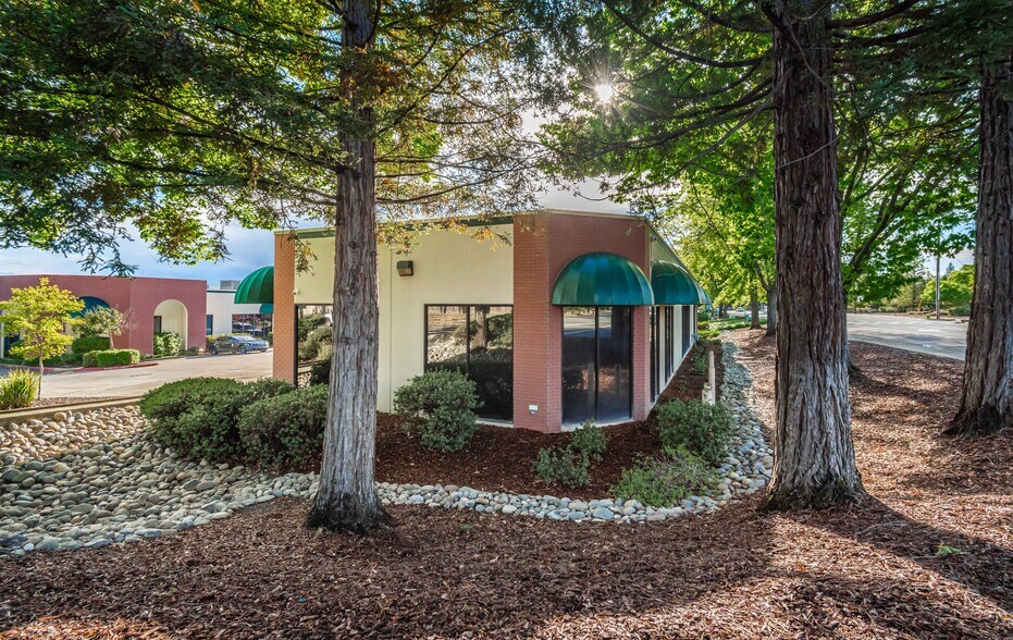 More Photos Of 8203 Sierra College Blvd, Roseville Office For Sale