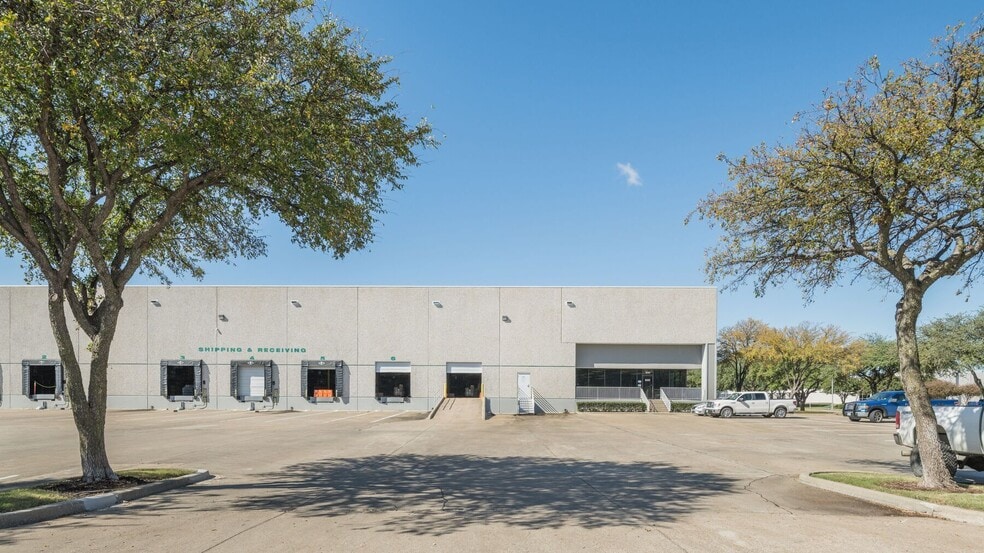Primary Photo Of 2800 E Plano Pky, Plano Distribution For Lease