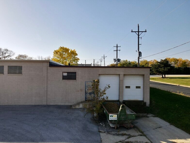 More Photos Of N57 W13520 Reichert Ave, Menomonee Falls Manufacturing For Sale
