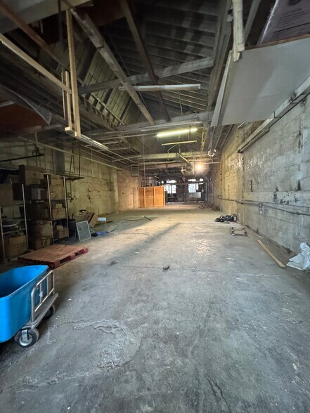 More Photos Of 1836 127th St, College Point Warehouse For Lease