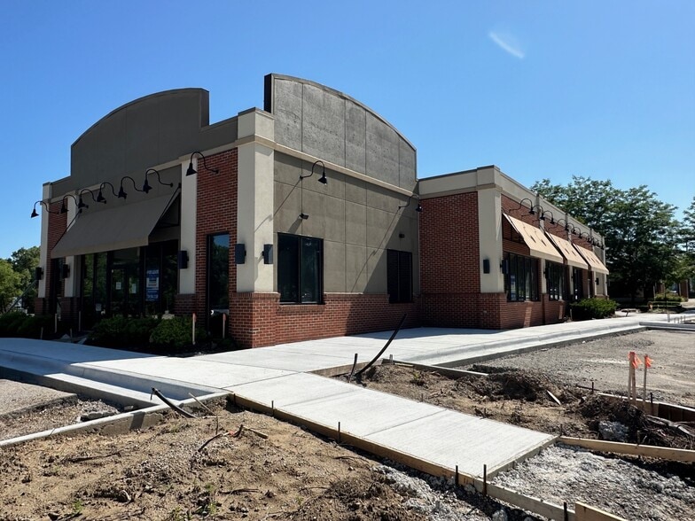 More Photos Of 5340 Jackson Rd, Ann Arbor Restaurant For Sale