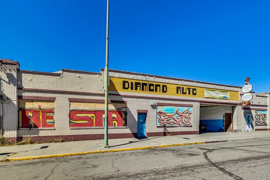 More Photos Of 3475 Champion St, Oakland Auto Repair For Sale