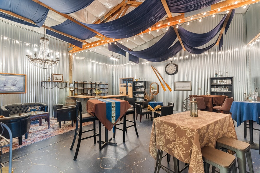 More Photos Of 1 S Arbor Rd, Aberdeen Winery Vineyard For Sale