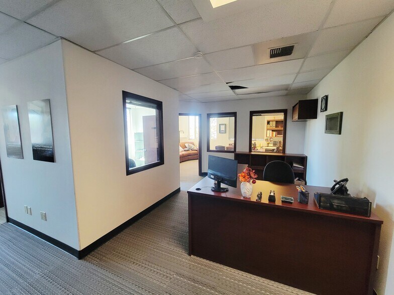 More Photos Of 510 Plum St SE, Olympia Office For Sale