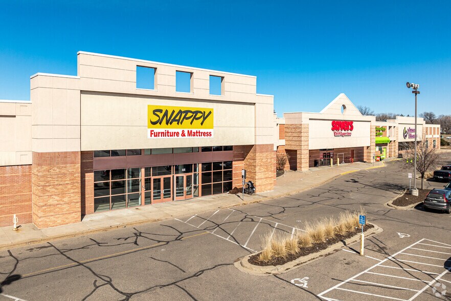 More Photos Of 40-60 NW Coon Rapids Blvd, Minneapolis Unknown For Lease