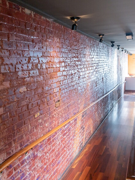 More Photos Of 24-28 Wall St, Asheville Storefront Retail Office For Lease