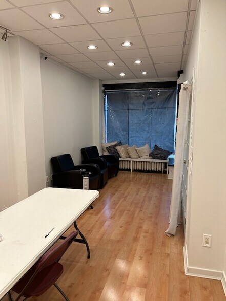 More Photos Of 3513-3515 Hennepin Ave, Minneapolis Apartments For Sale