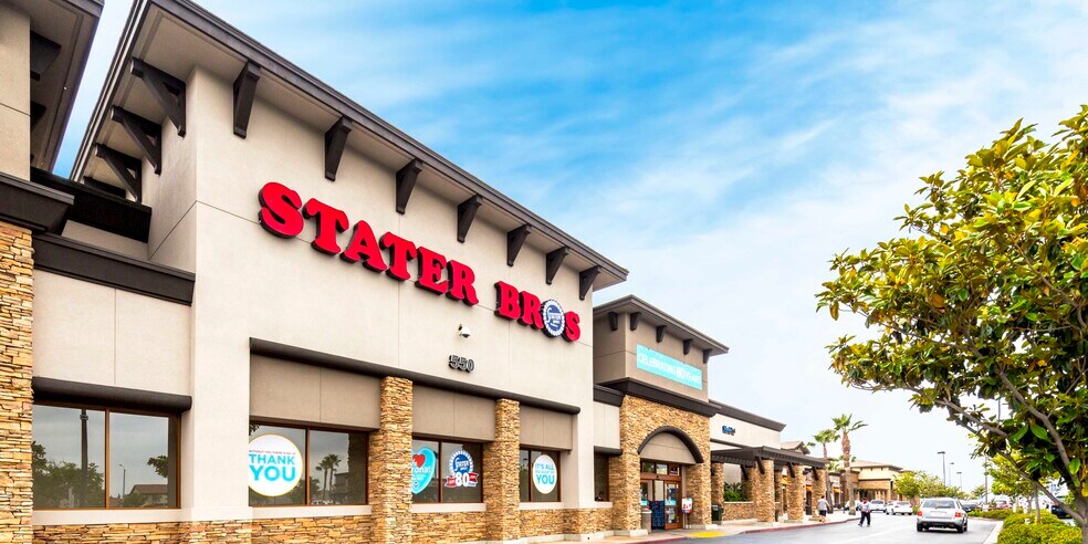 More Photos Of 450-590 Hidden Valley Pky, Corona Unknown For Lease