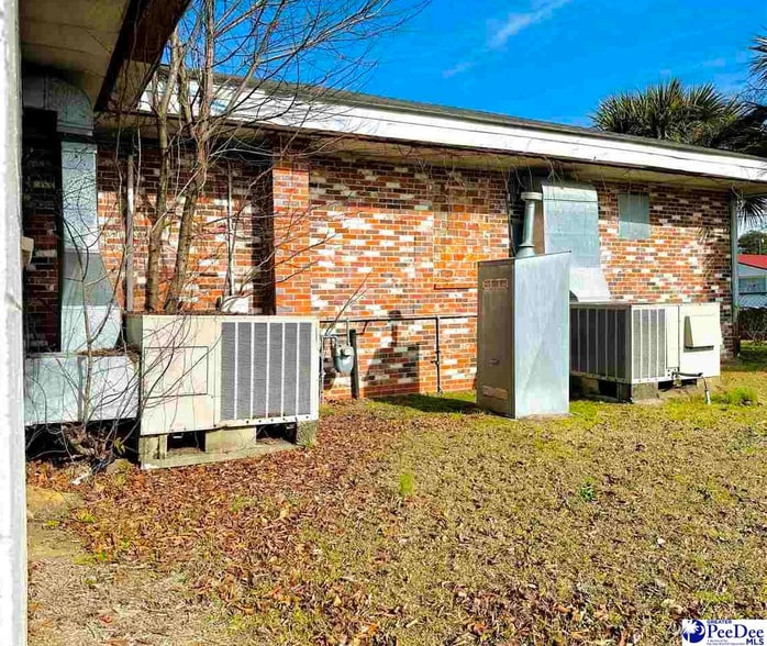 More Photos Of 1007 Highway 301, Dillon Flex For Sale