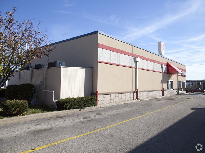 More Photos Of 1310 E Pershing Rd, Decatur Fast Food For Sale