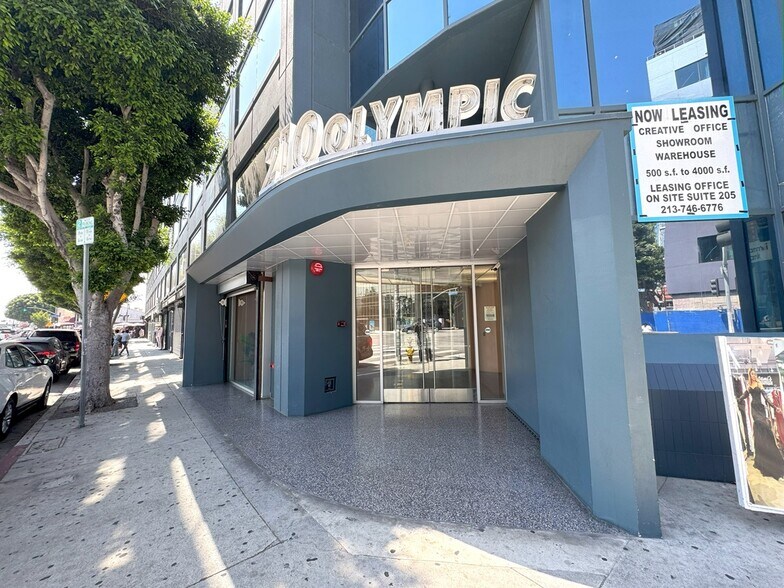 Primary Photo Of 210 E Olympic Blvd, Los Angeles Showroom For Lease