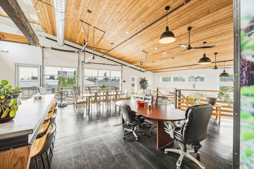 More Photos Of 1600 Carolina St, Bellingham Industrial For Sale