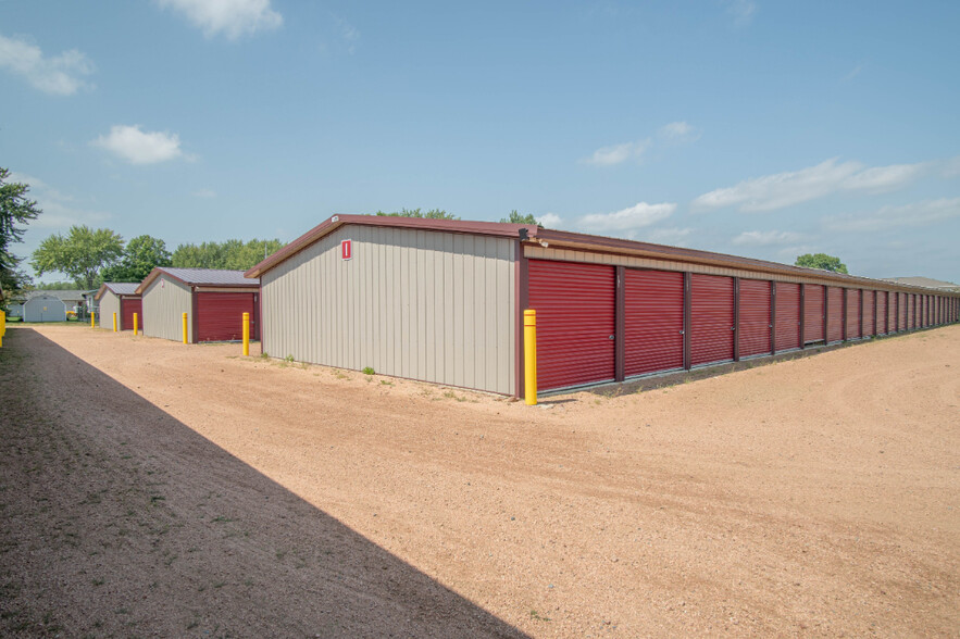 Primary Photo Of 211400 State Highway 97, Stratford Self Storage For Sale