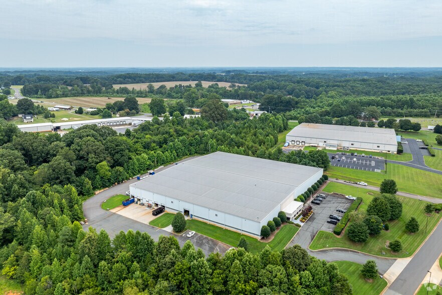 More Photos Of 188 Quality Dr, Mocksville Warehouse For Sale