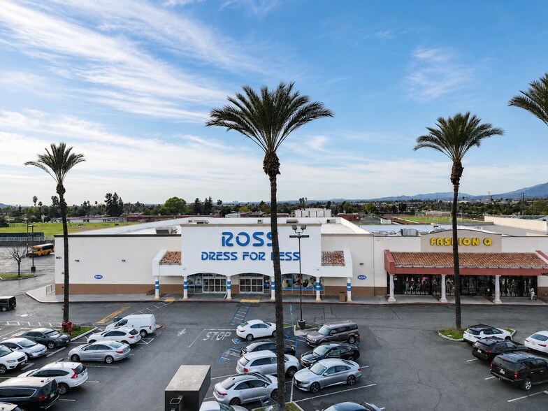 More Photos Of 1405-1453 N Azusa Ave, Covina Unknown For Lease