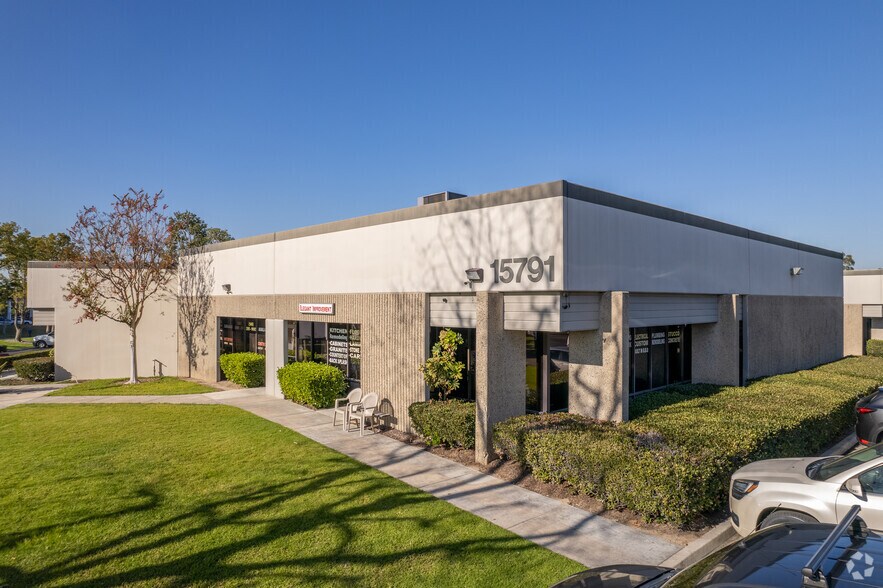 Primary Photo Of 15791 Rockfield Blvd, Irvine Light Manufacturing For Lease