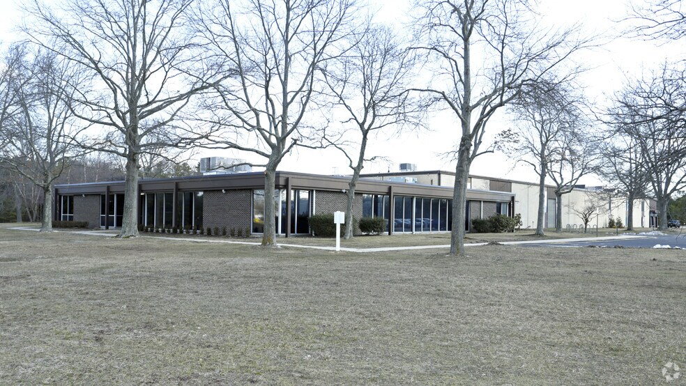 More Photos Of 1710 State Route 34, Farmingdale Light Distribution For Sale