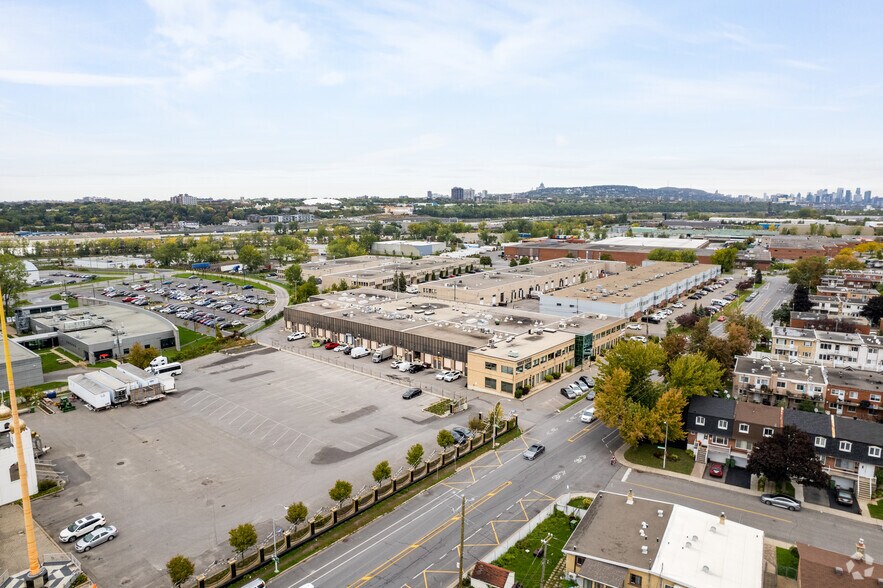 More Photos Of 7701-7749 Rue Cordner, Montréal Warehouse For Lease