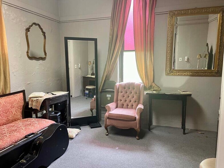 More Photos Of 223 E Market St, Johnson City Religious Facility For Sale